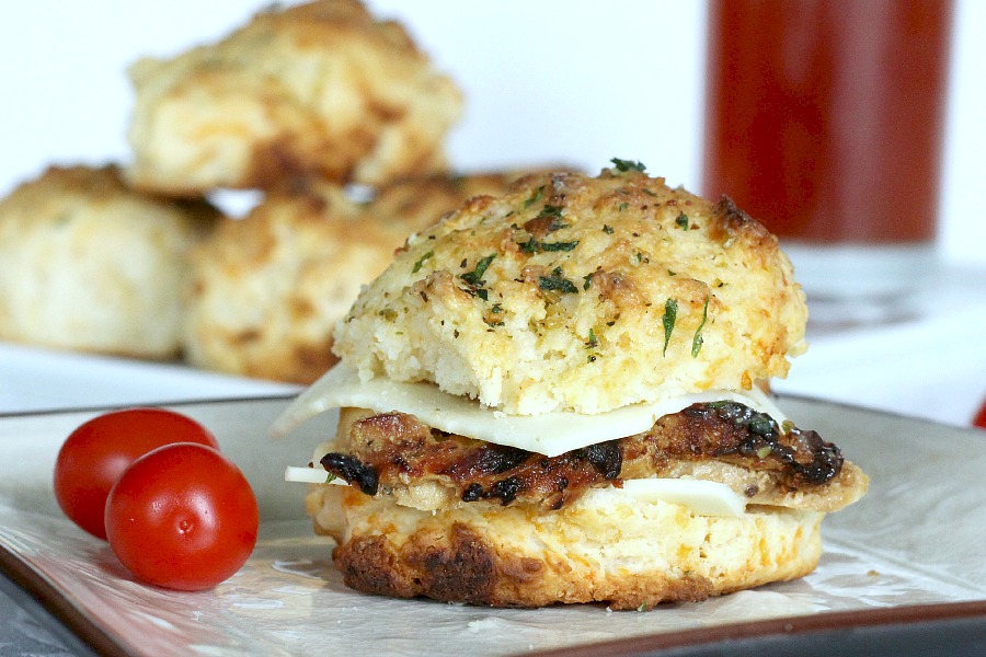 Easy recipe for delicious Cheddar and herb homemade biscuit