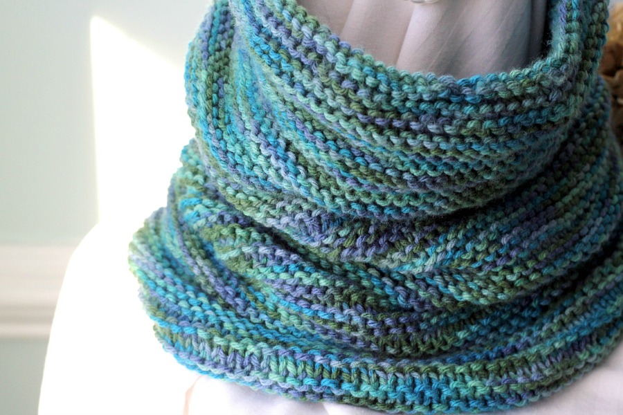 Make a stylish, over-sized knitted cowl or hoodie with this easy to follow pattern. It is not complicated yet looks beautiful while keeping you warm and cozy.