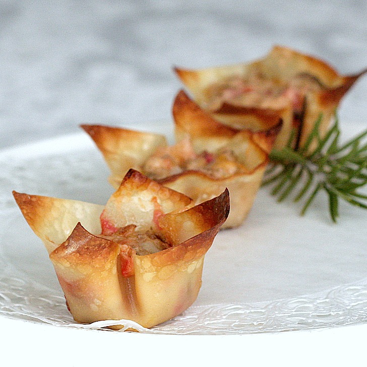 Easy recipe for Hidden Valley Sausage Stars. Popular appetizer for parties, holidays and even Super Bowl festivities. 