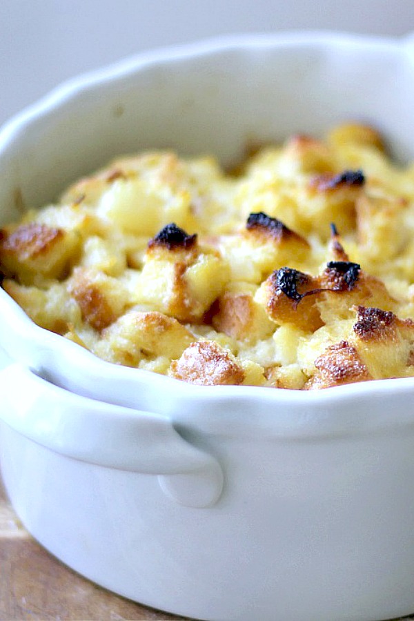 Pineapple spoonbread, also called pineapple casserole or soufflé is the perfect side dish for baked ham for Easter or holiday dinner. It is so easy, made with bread cubes, butter and crushed pineapple.