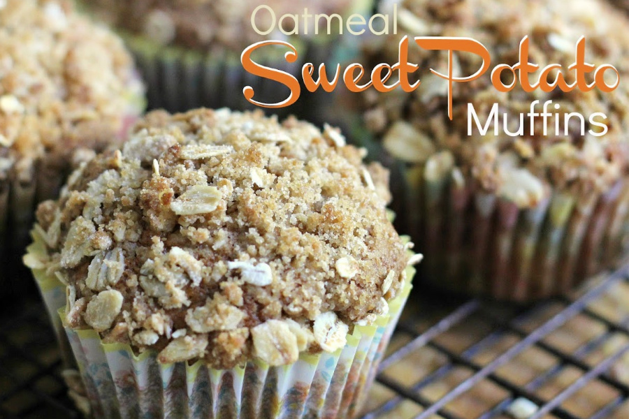 Easy recipe for healthy oatmeal sweet potato muffins with a sweet crumb topping. Make with fresh or canned sweet potatoes, cinnamon and nutmeg.