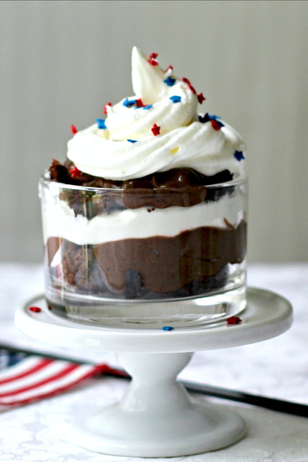 Brownie Triffle is an easy combo of brownies, chocolate pudding and whipped cream topping. Looks pretty and tastes great! Top with red, white and blue star sprinkles for a patriotic themes dessert.