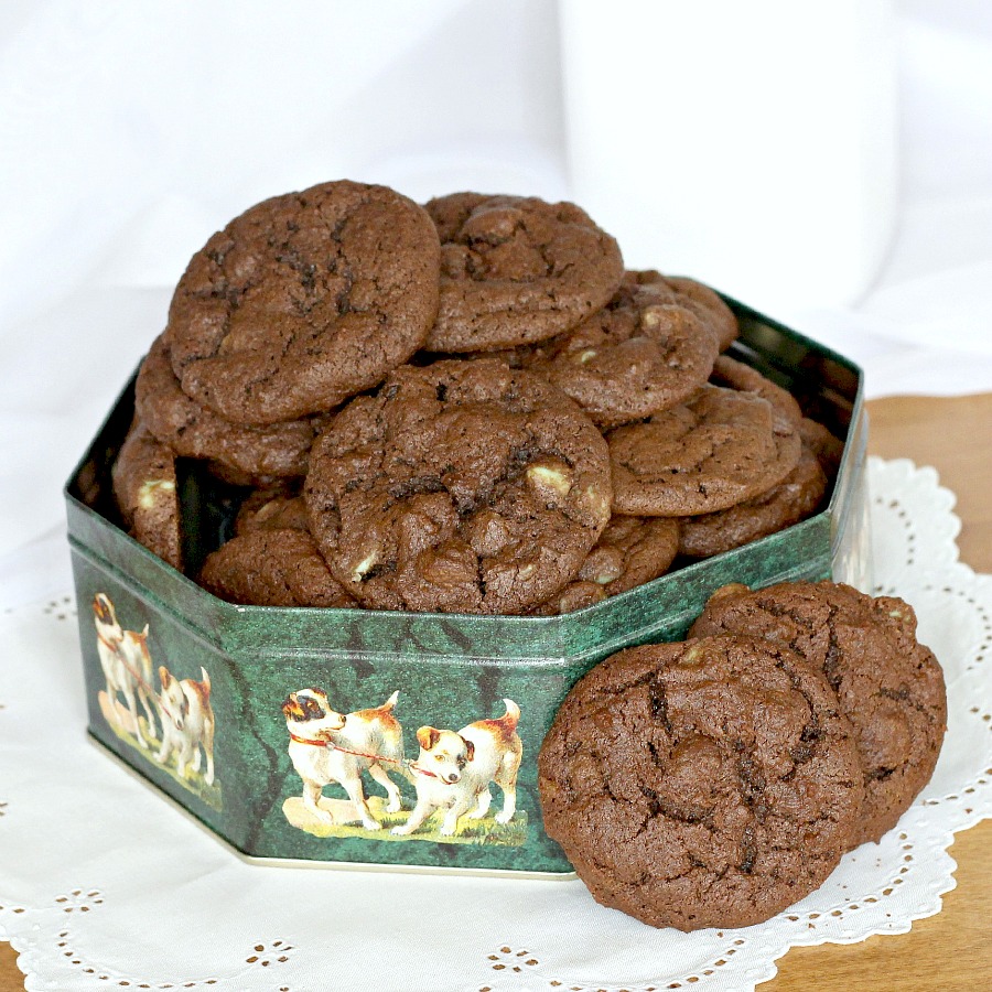 Easy recipe for Chocolate Cookies with Minty Chips. These chocolaty cookies with dark chocolate and mint chips are perfect any time of year but especially nice for St Patrick's Day celebrating.