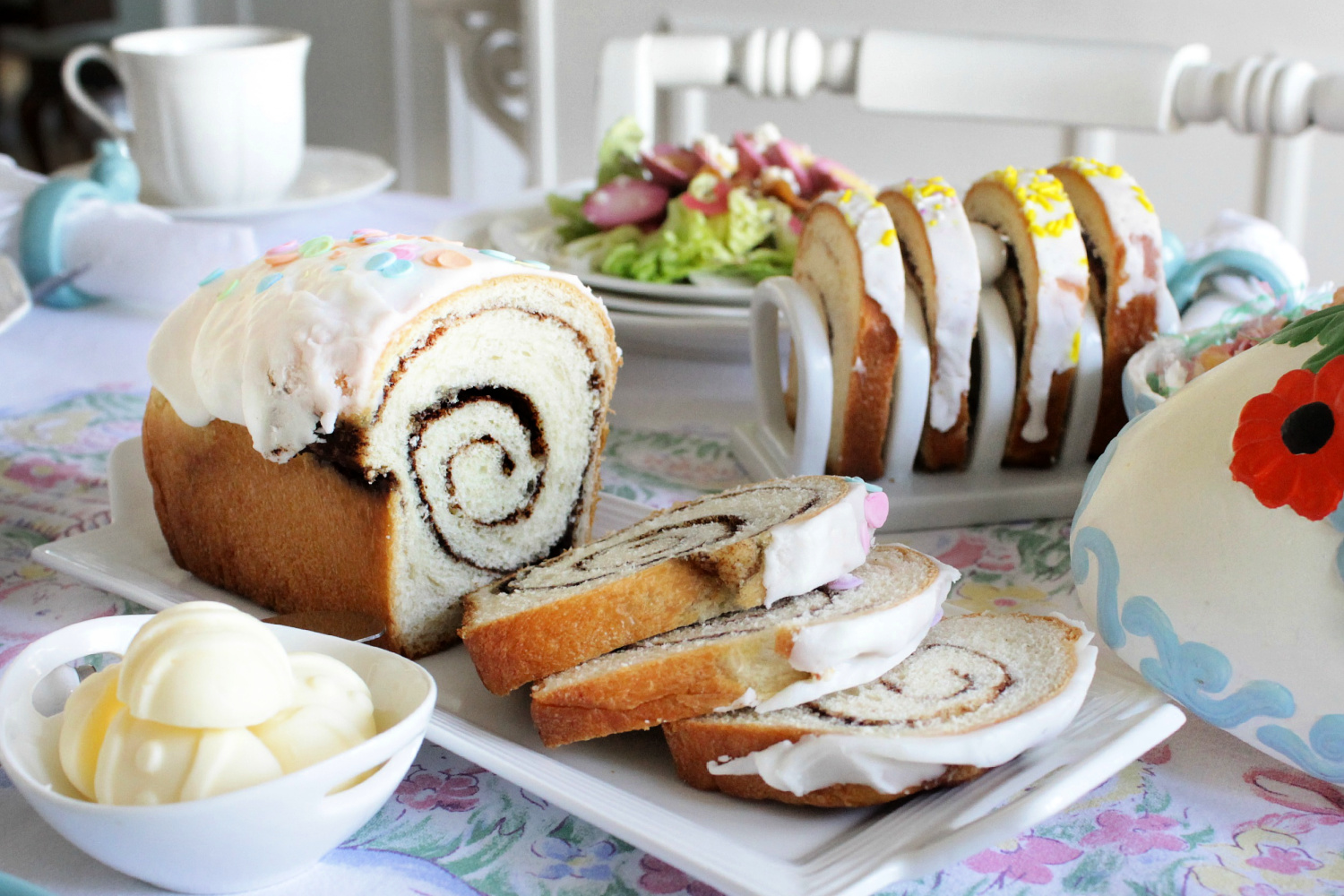 A vintage chic Easter dinner for two includes an easy recipe for mini cinnamon swirl bread loaves.