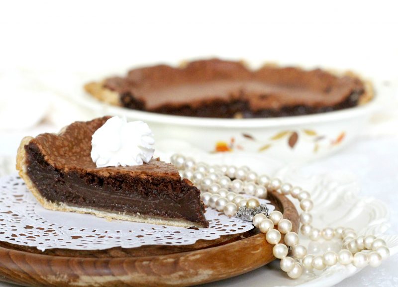  Decadent Minny's chocolate pie is made popular by the book by Kathryn Socket, "The Help". It is easy to make and perfectly delicious using regular ingredients.