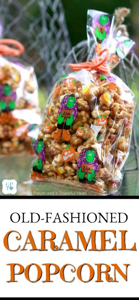 An easy recipe for sweet and crunchy caramel popcorn. Make your own and package in individual bags. Tie with a bow for sweet holiday gifts.