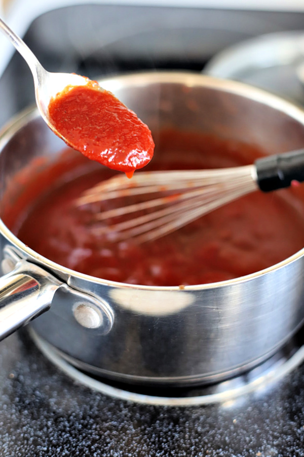Ketchup is a favorite American condiment and it is so easy to make at home. Recipe for homemade tomato ketchup is quick, inexpensive and you probably have the ingredients already.