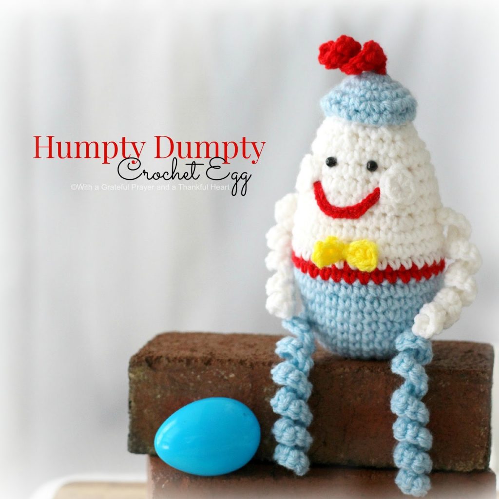 This happy little Crochet Humpty Dumpty Egg is made using a modified version of my Easter Egg pattern. He certainly doesn't fit in to an Easter decorating theme, but he does make a cute baby toy, baby shower decoration or gift topper.