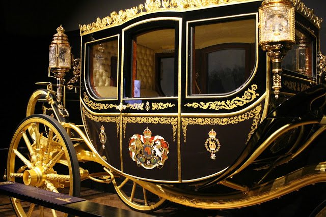 Don't miss Buckingham Palace & The Royal Mews if you are planning a trip to London. Check the dates for when the palace is open to visitors. 