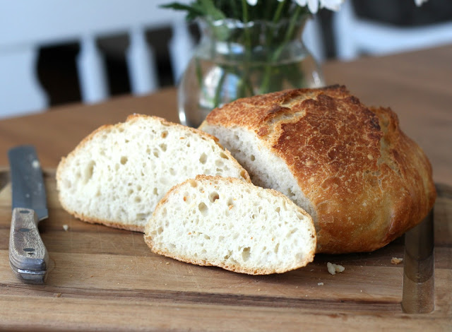 Make beautiful, No-Knead Artisan Bread with a great crusty exterior and wonderful crumb texture using just a handful of ingredients.