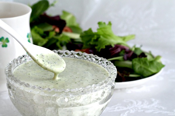 Buttermilk Ranch Dressing is a favorite with kids and adults. Full of amazing flavors bringing boring salads to life. Easy recipe for a fresh, bright taste.