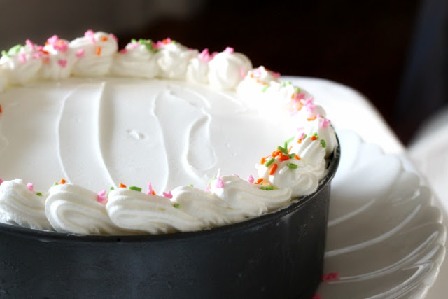 Easy recipe to make homemade Ice Cream cake for birthday and celebrations. Delicious and much less expensive than buying.