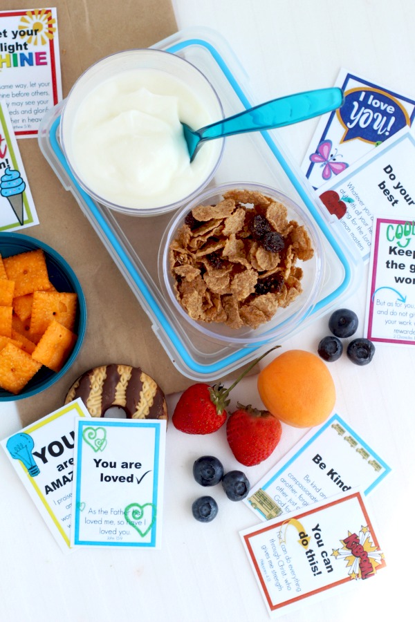 FREE printable lunch box notes and cards to encourage kids in school with cute images and inspirational bible verses.