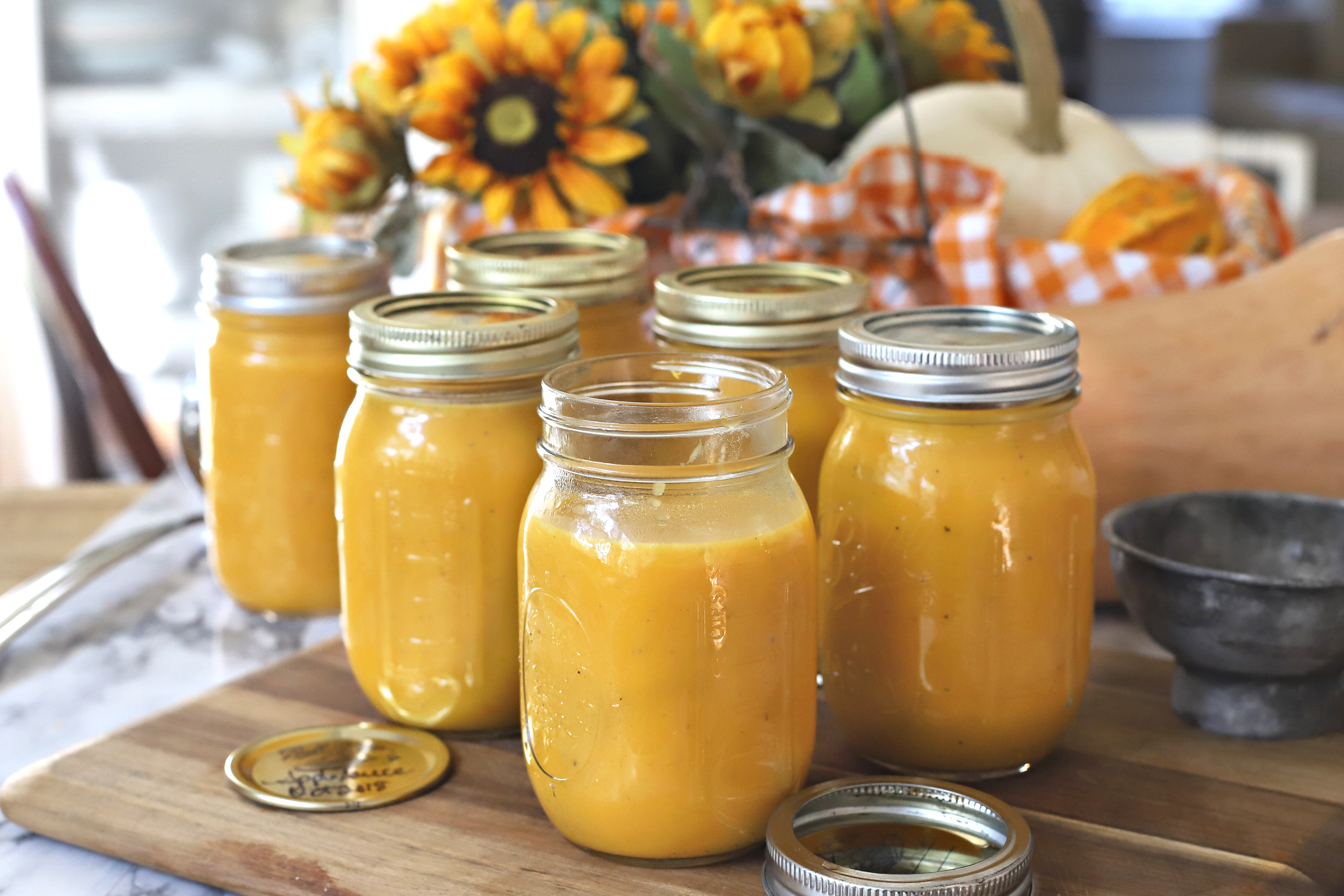 Serving and gifting butternut squash soup