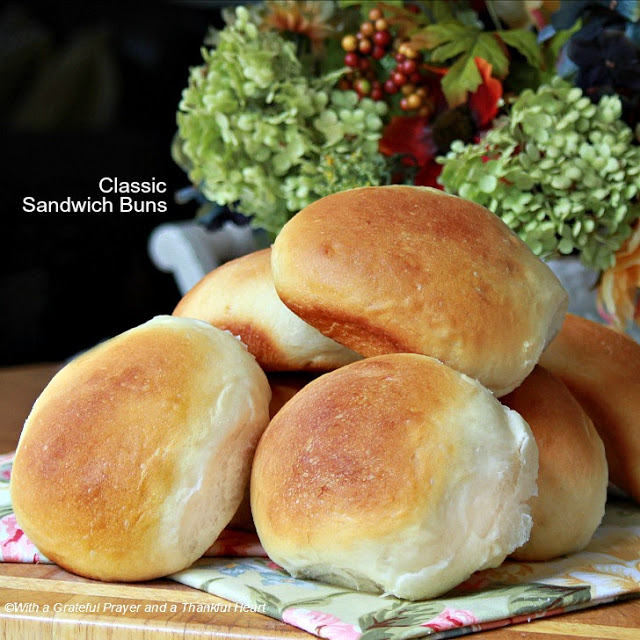 Easy recipe for classic, homemade yeast sandwich buns using a bread machine to make the dough.
