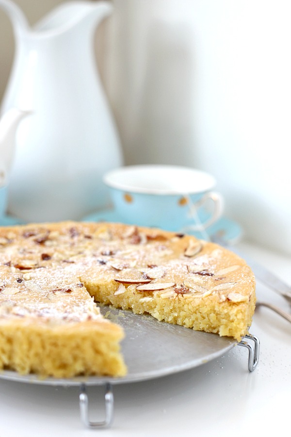 Swedish Visiting Cake with almonds is a delicious small-sized cake ready in no time. Whisked together in one bowl and baked until golden, it is a great recipe to keep near when you need a quick dessert.