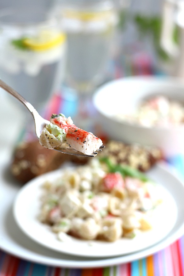 A light yet satisfying lunch or dinner, low in calories and not too heavy, pasta crab salad won't leave you feeling hungry. Easy recipe using imitation crab. 