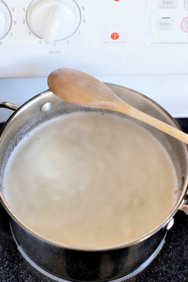 Easy recipe for creamy rice pudding. This old-fashioned dessert is not overly sweet. Simmered gently on the stove top until the rice is tender but not mushy, it turns out perfect time after time.