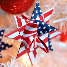 Make patriotic paper star ornaments or banner for 4th of July or Memorial Day. Celebrate America and your military hero with easy how-to video using paper strips.