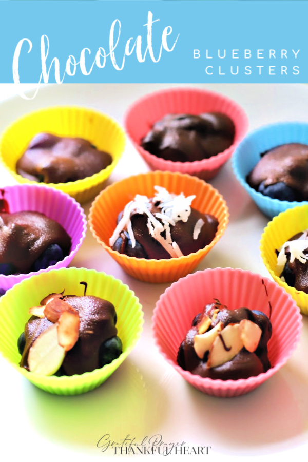Sweet little bundle bites, chocolate blueberry clusters are a super quick and easy to make dessert. Recipe uses just three ingredients and no baking!