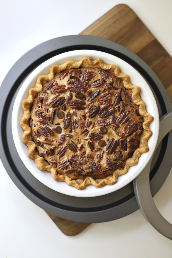 Baked chocolate pecan pie